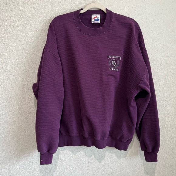 VTG University Utah Crewneck Pullover Graphic Sweatshirt Loungewear Gorpcore - Picture 1 of 10